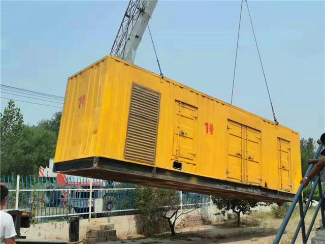 长倘口镇300KW柴油发电机组油耗是多少?